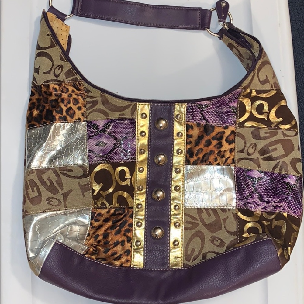 Handbag.